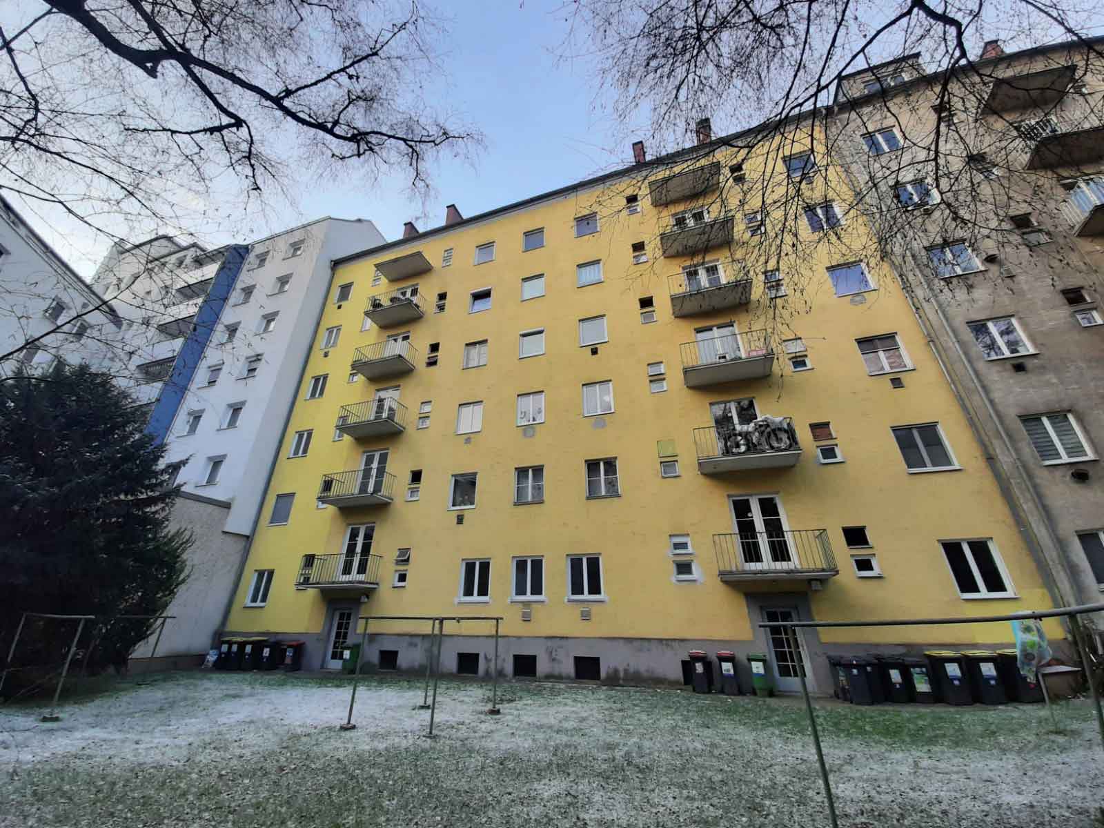 LinzPLUS_GWG-Waldeggstraße-13-15_03_Hofseite_03.jpg