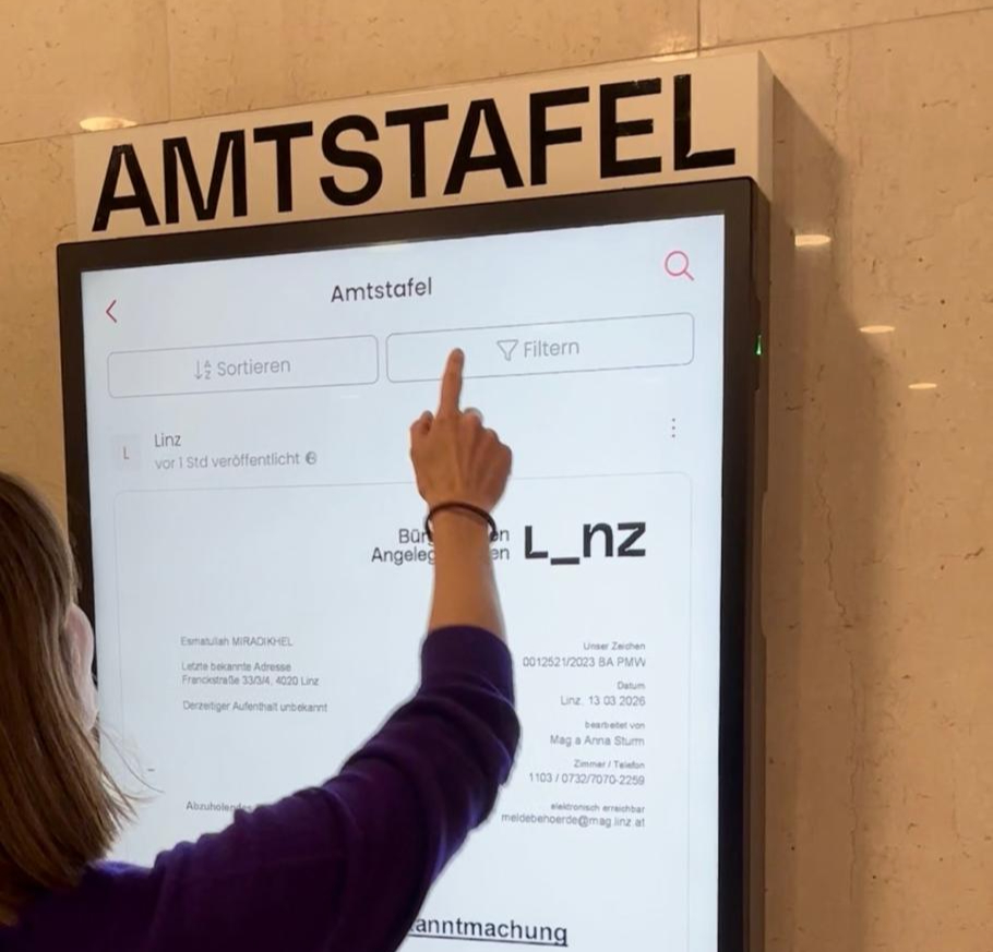 Amtstafel_Linz_edited.jpg