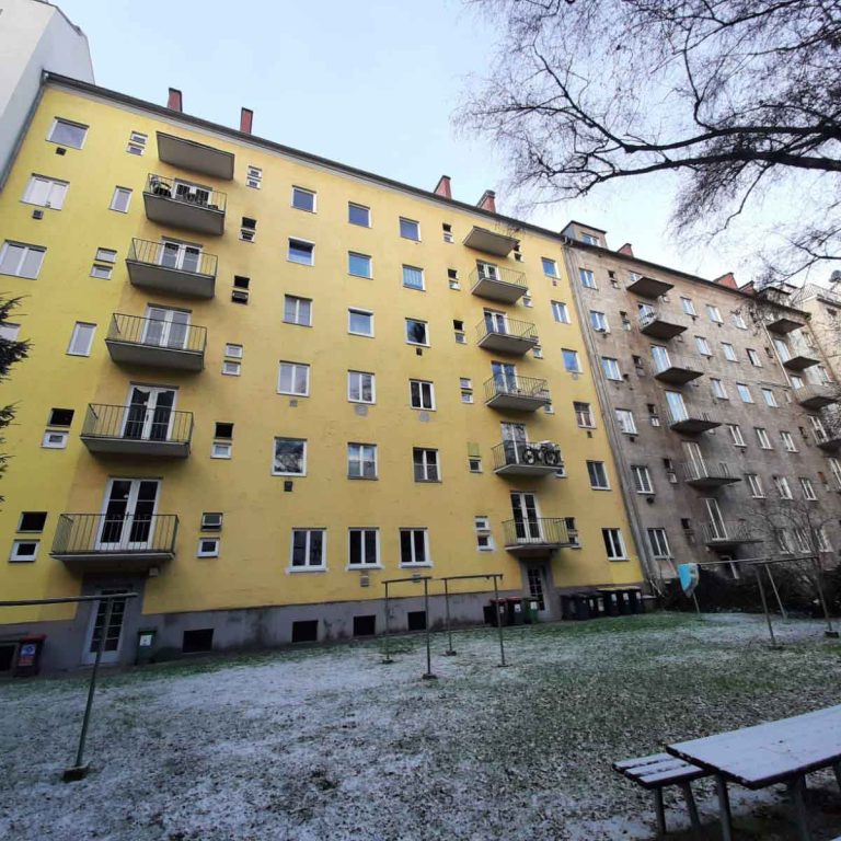 LinzPLUS_GWG-Waldeggstraße-13-15_04_Hofseite.jpg